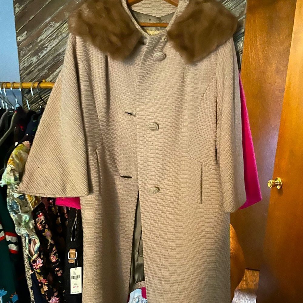 Vintage Rubin New York 1950/60’s fur collar coat